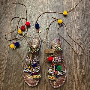 Sam Edelman Tan Multi. Lisbeth Pompom Sandals